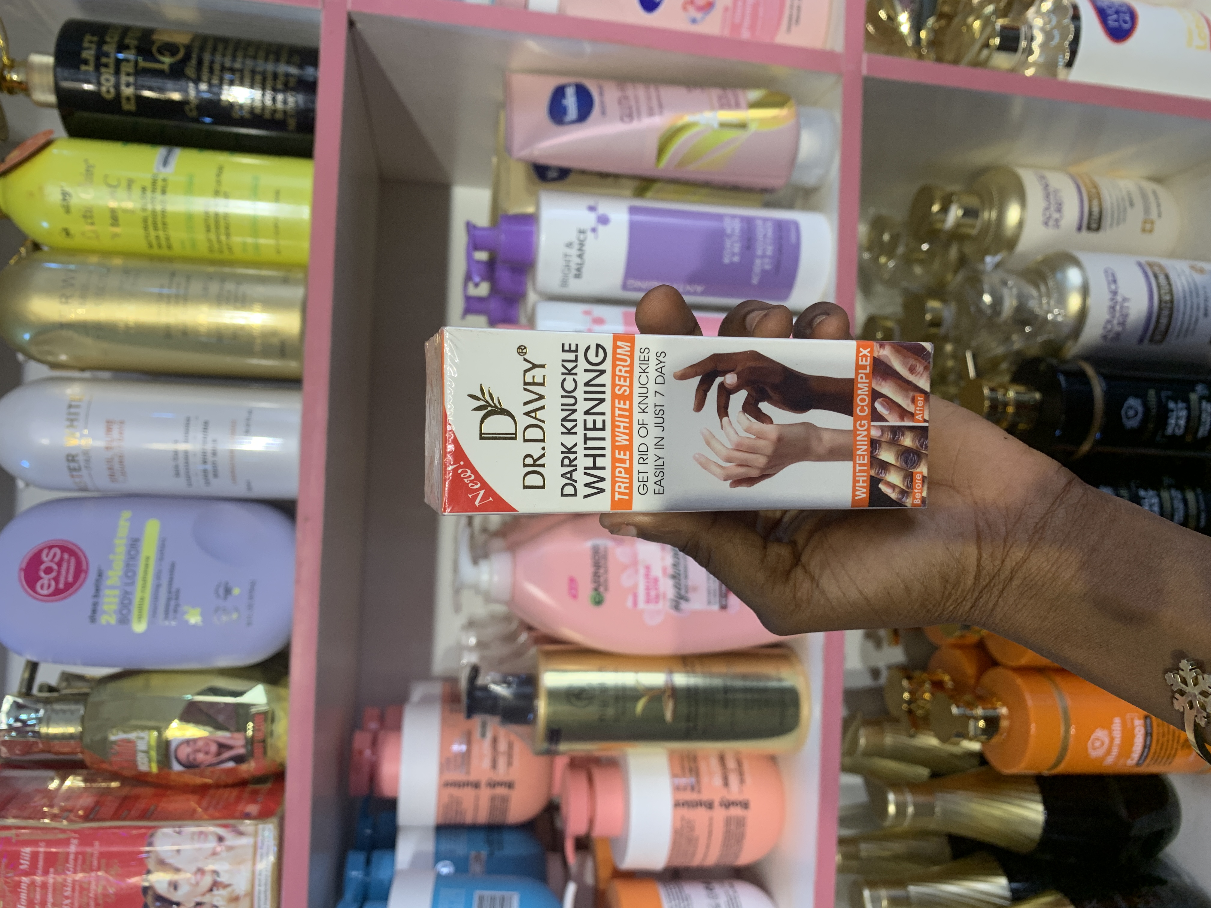 Dr Davey Dark knuckle whitening Serum