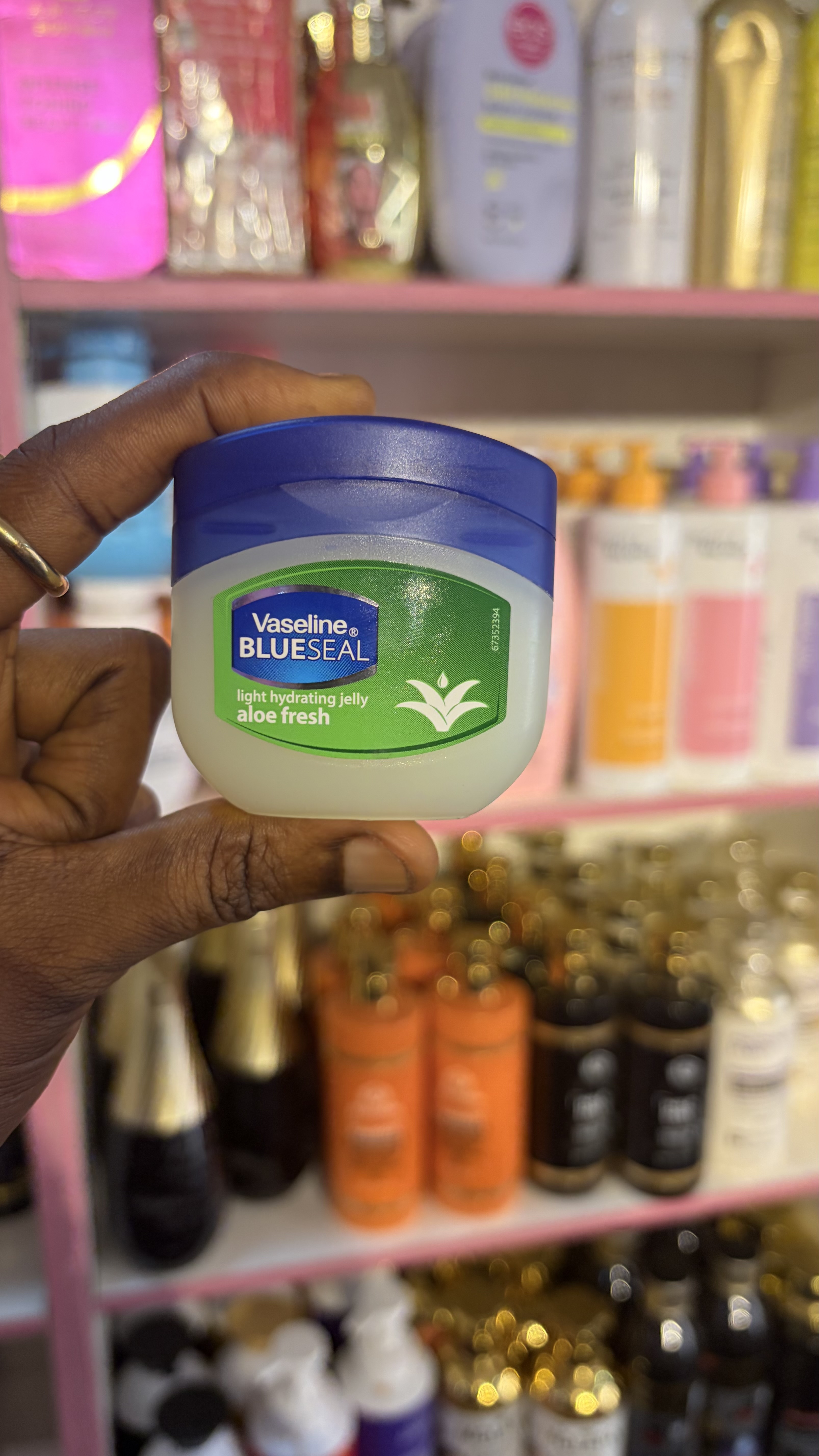 Vaseline aloevera petroleum jelly 