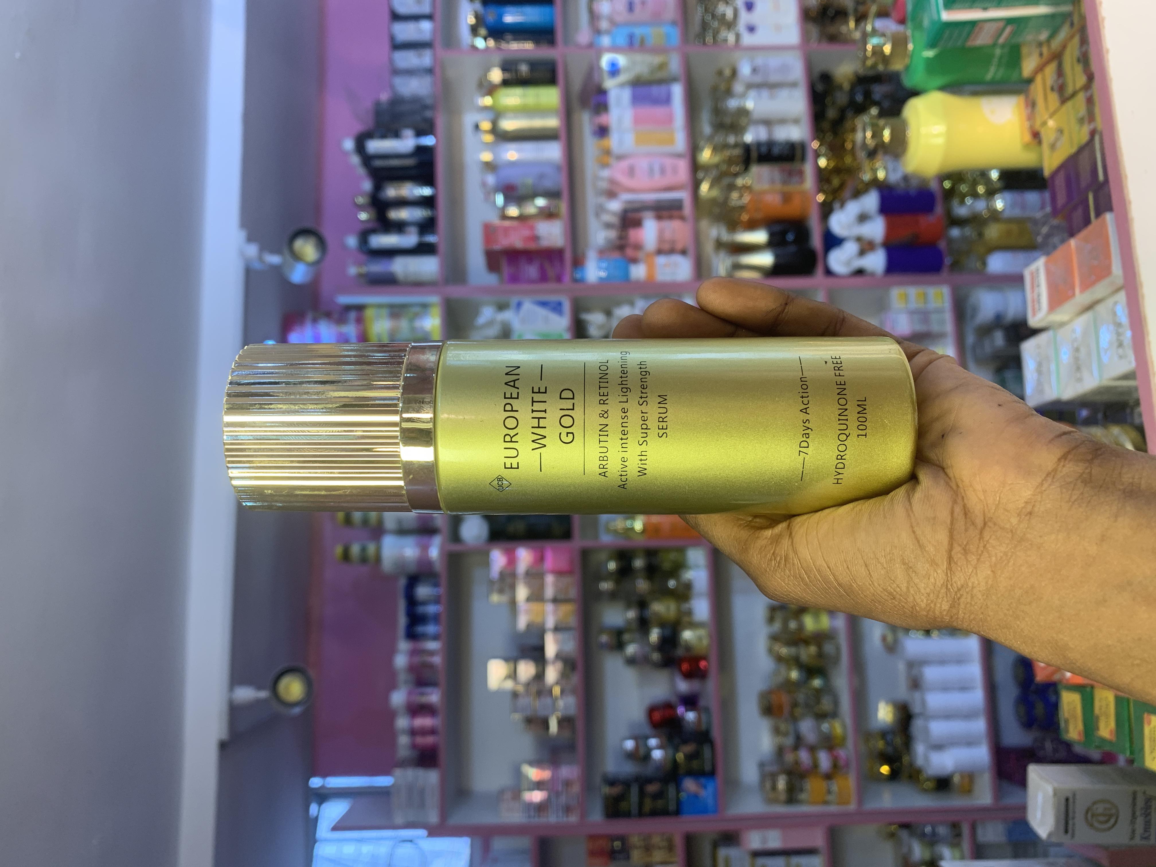 European White Retinol body oil (gold)
