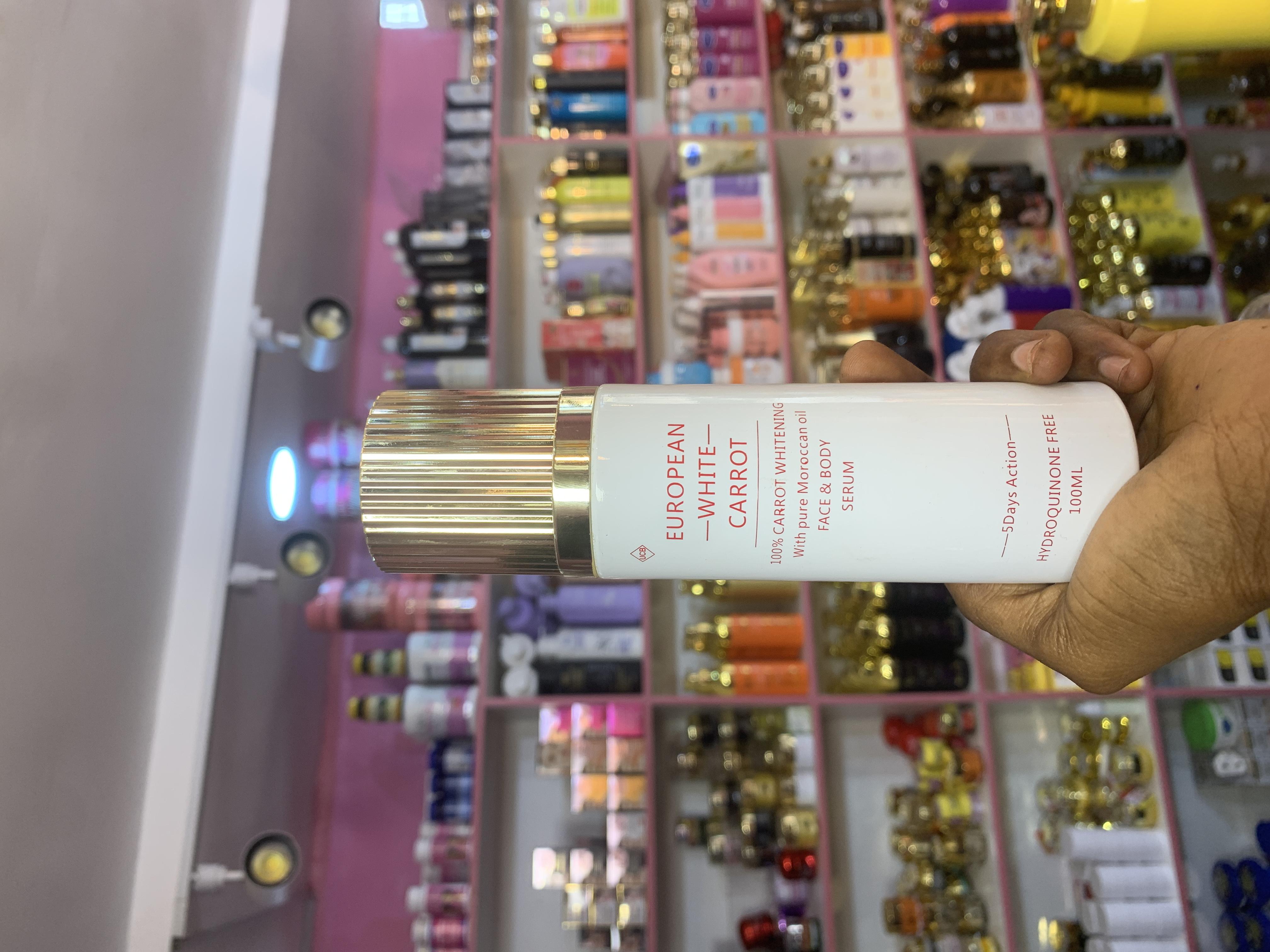 European white carrot body oil